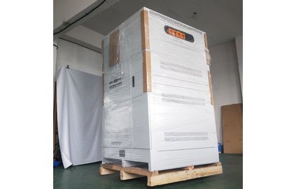 三相高精度全自動穩(wěn)壓器